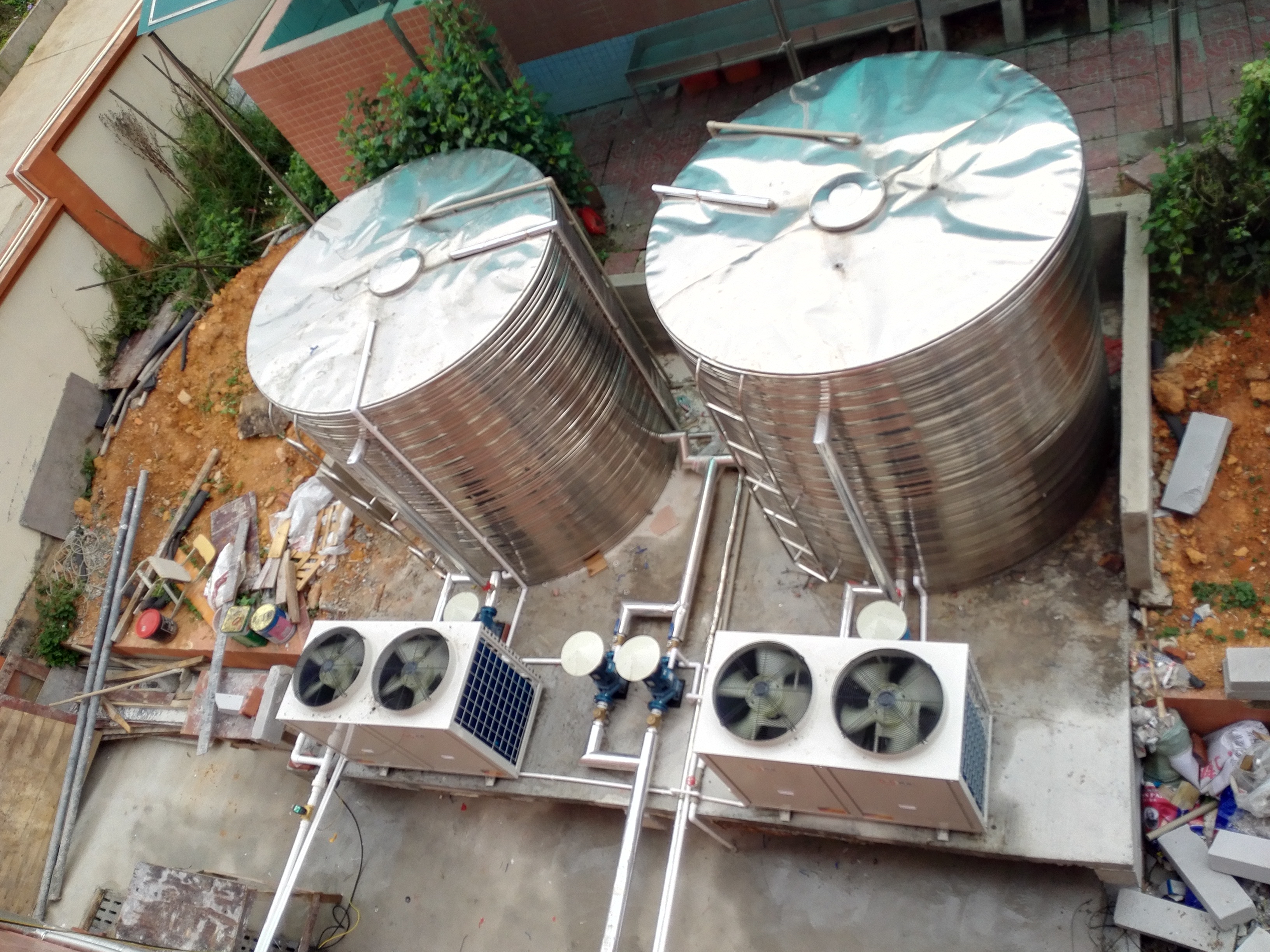 臺山市怡霖學(xué)校空氣能熱水工程案例